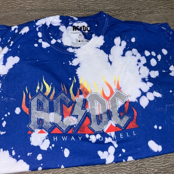 AC/DC Highway to Hell Blue Tie Dye T Shirt, Size XL, NWOT - Picture 5 of 9